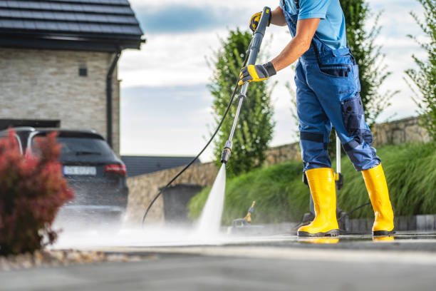 Fence Pressure Washing in Mooresville, IN